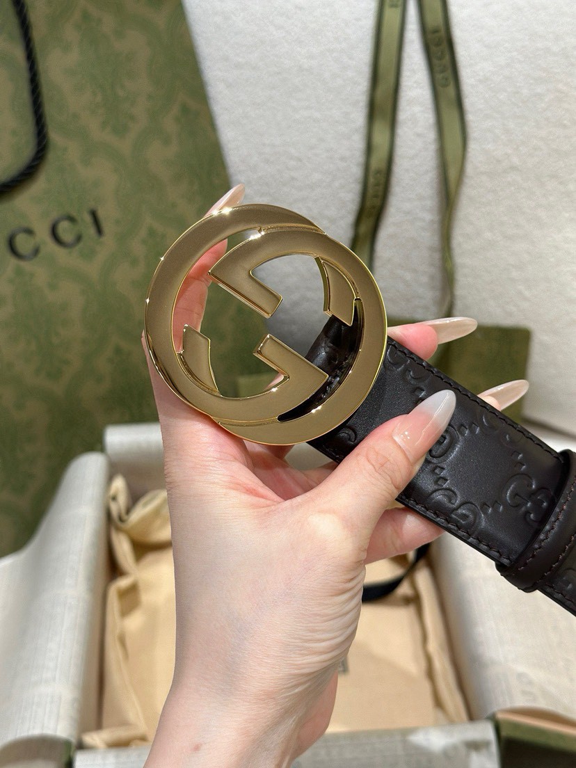 Gucci leather, it has a thick touch, with clear and distinct printed patterns. It is a fashionable and classic men's belt, a designer belt, a casual and smooth buckle belt for both women and men, with a width of 4.0 cm and with box ,Black, silver