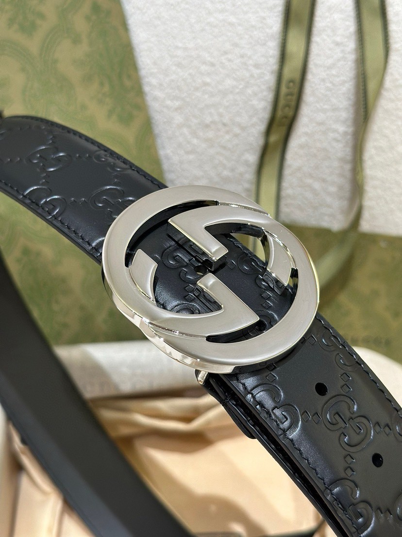 Gucci leather, it has a thick touch, with clear and distinct printed patterns. It is a fashionable and classic men's belt, a designer belt, a casual and smooth buckle belt for both women and men, with a width of 4.0 cm and with box ,Black, silver