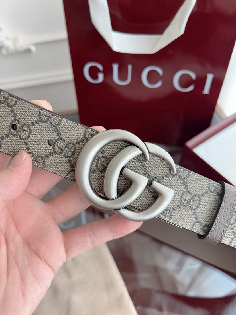 Gucci leather, it has a thick touch, with clear and distinct printed patterns. It is a fashionable and classic men's belt, a designer belt, a casual and smooth buckle belt for both women and men, with a width of 3.7 cm and with box Silver