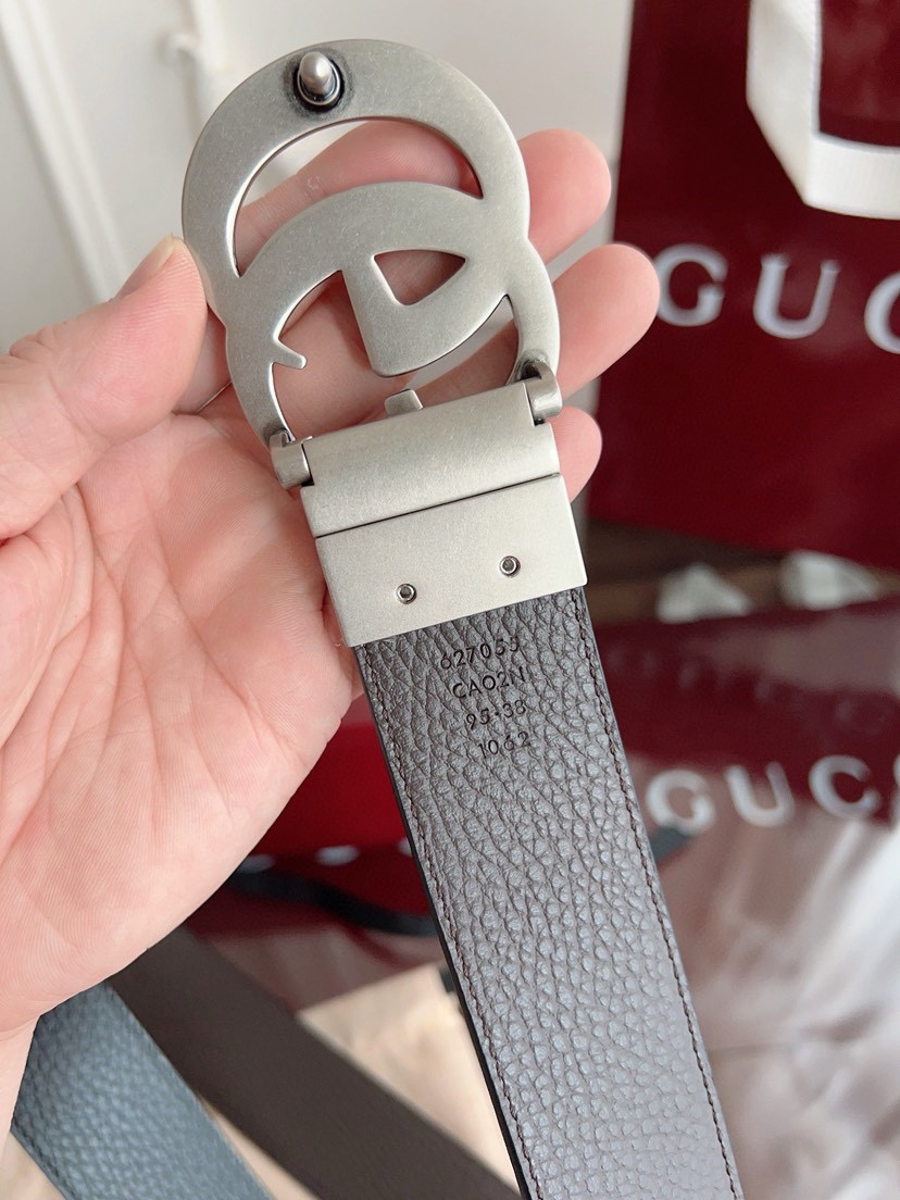 Gucci leather, it has a thick touch.  It is a fashionable and classic men's belt, a designer belt, a casual and smooth buckle belt for both , with a width of 3.7 cm and with box Silver