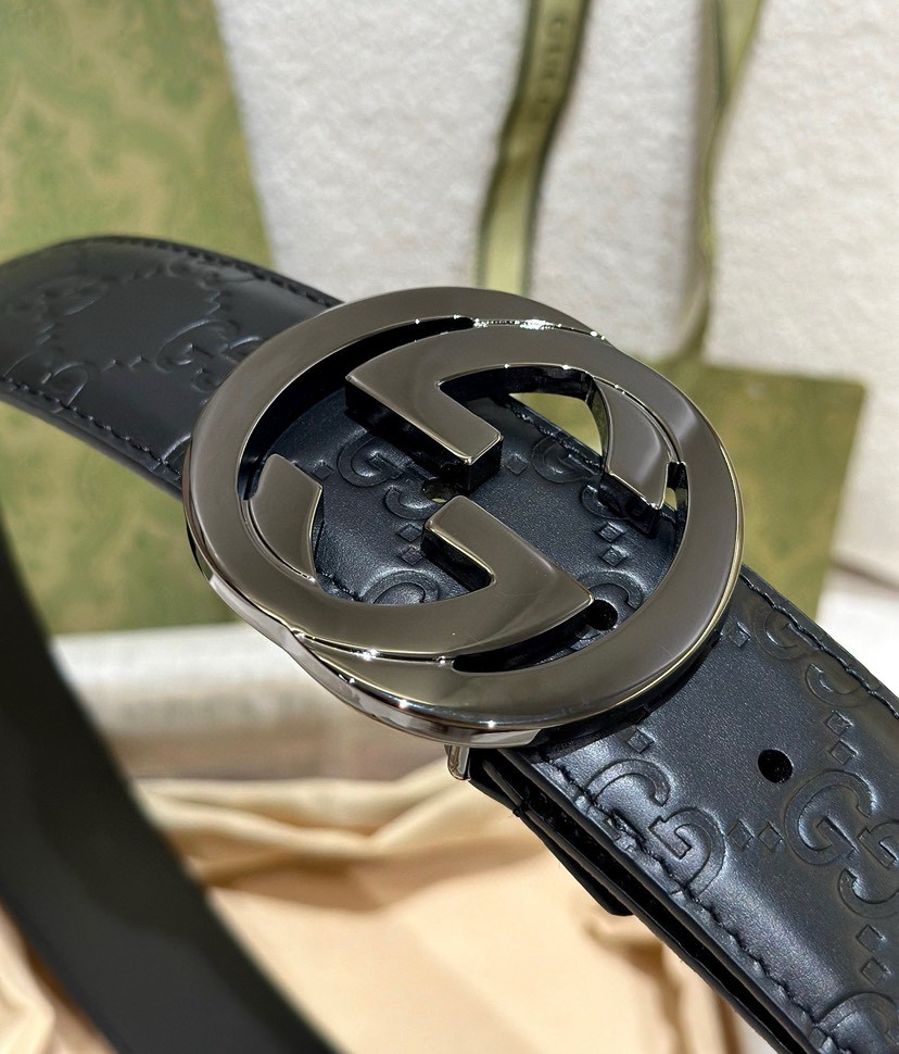 Gucci leather, it has a thick touch, with clear and distinct printed patterns. It is a fashionable and classic men's belt, a designer belt, a casual and smooth buckle belt for both women and men, with a width of 4.0 cm and with box ,Black, silver