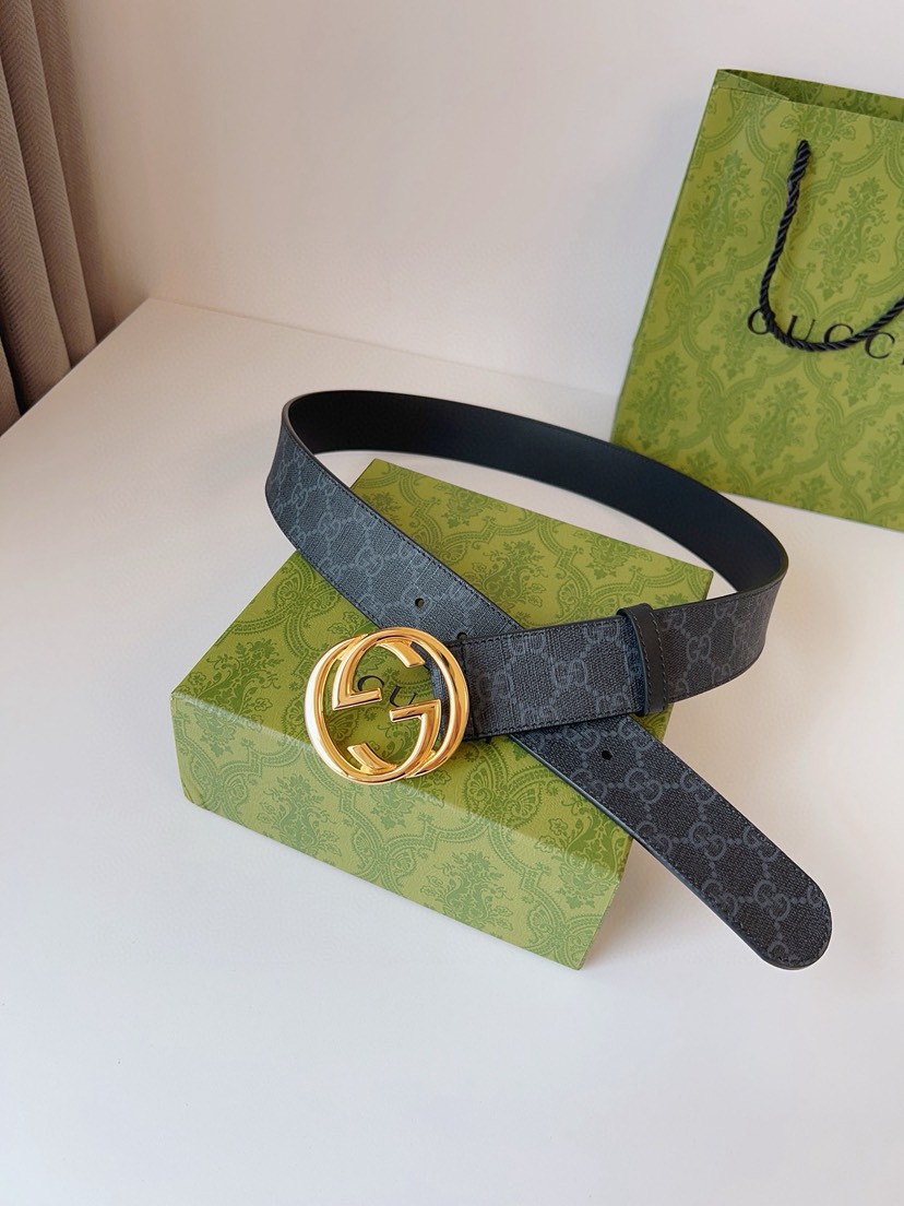 Gucci leather, it has a thick touch, with clear and distinct printed patterns. It is a fashionable and classic men's belt, a designer belt, a casual and smooth buckle belt for both women and men, with a width of 4.0 cm and with box Silver and gold
