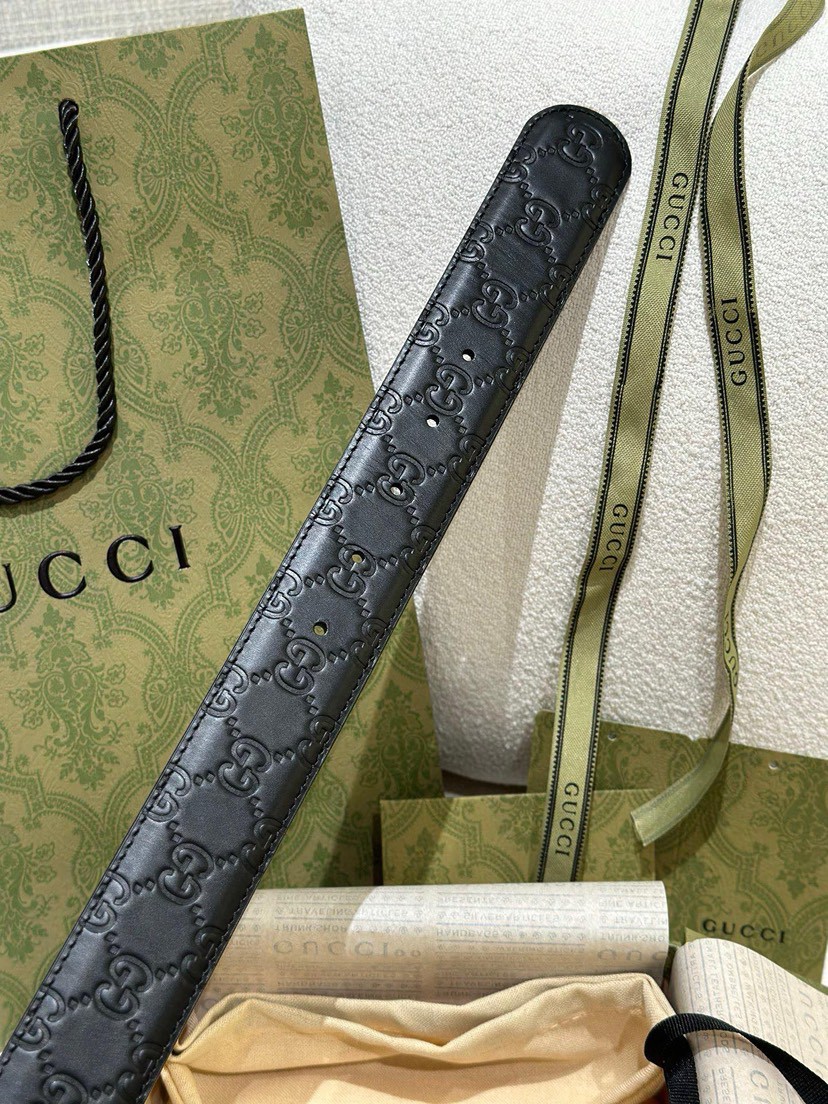 Gucci leather, it has a thick touch, with clear and distinct printed patterns. It is a fashionable and classic men's belt, a designer belt, a casual and smooth buckle belt for both women and men, with a width of 4.0 cm and with box ,Black, silver