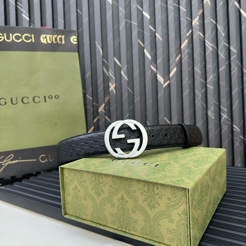 Gucci leather, it has a thick touch, with clear and distinct printed patterns. It is a fashionable and classic men's belt, a designer belt, a casual and smooth buckle belt for both women and men, with a width of 4.0 cm and a box