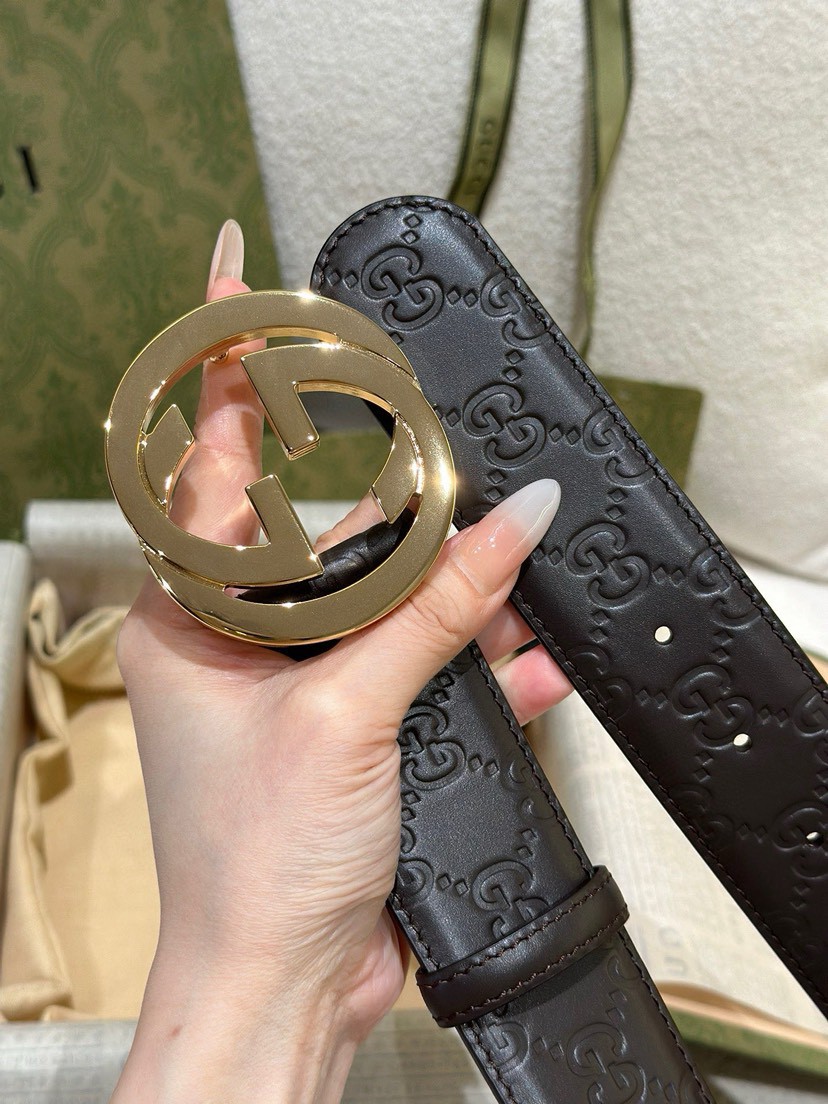 Gucci leather, it has a thick touch, with clear and distinct printed patterns. It is a fashionable and classic men's belt, a designer belt, a casual and smooth buckle belt for both women and men, with a width of 4.0 cm and with box ,Black, silver