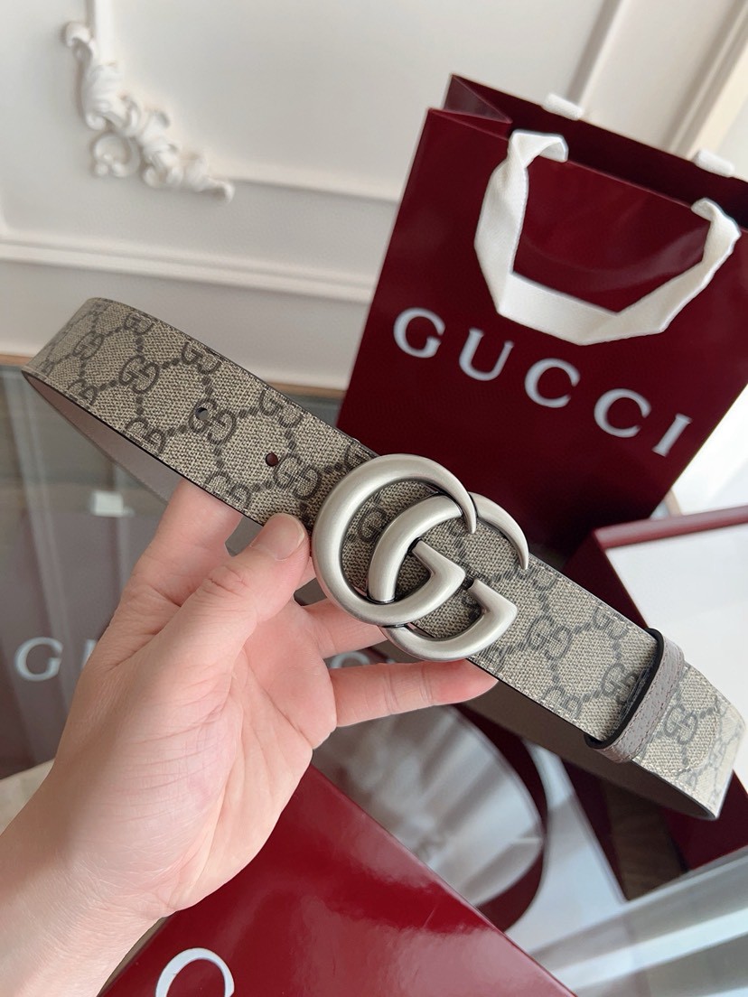 Gucci leather, it has a thick touch, with clear and distinct printed patterns. It is a fashionable and classic men's belt, a designer belt, a casual and smooth buckle belt for both women and men, with a width of 3.7 cm and with box Silver