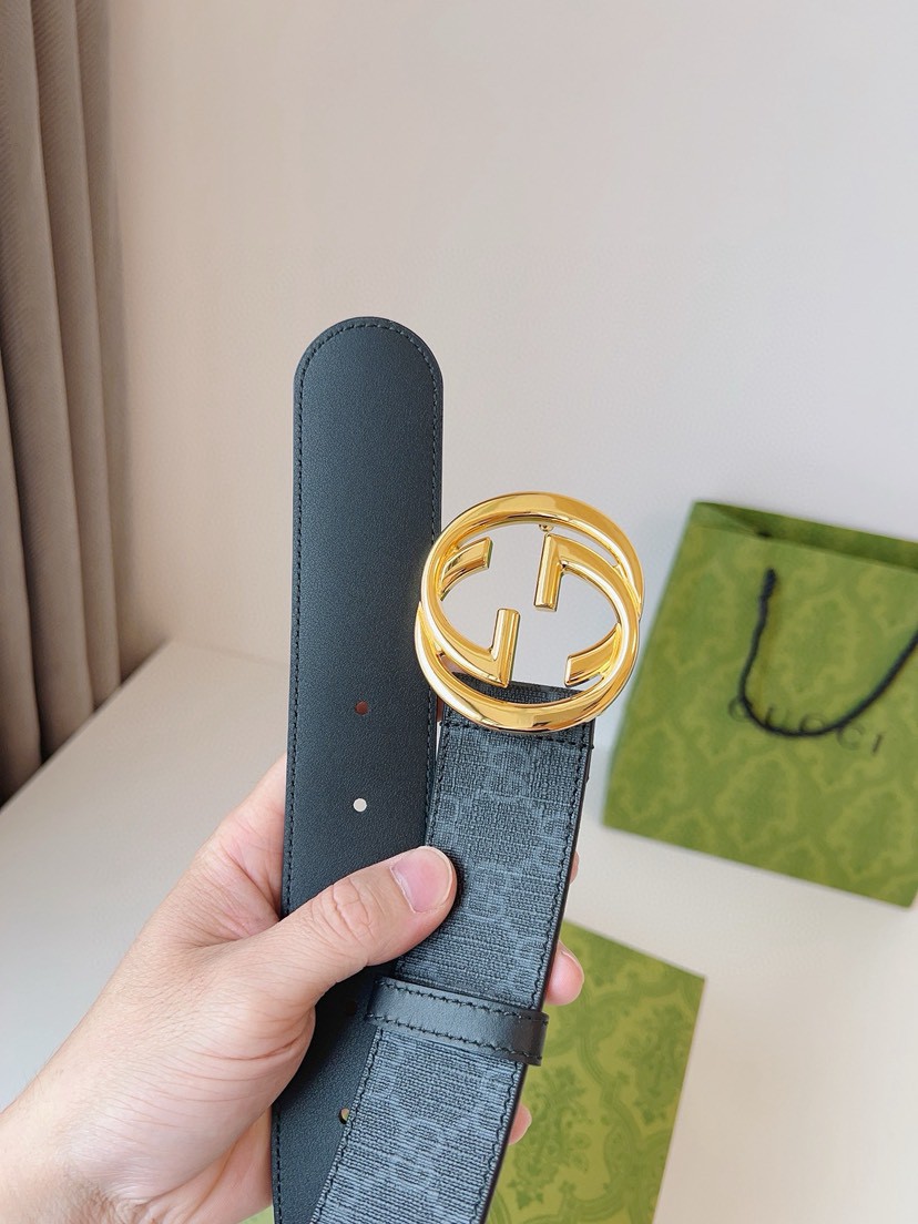 Gucci leather, it has a thick touch, with clear and distinct printed patterns. It is a fashionable and classic men's belt, a designer belt, a casual and smooth buckle belt for both women and men, with a width of 4.0 cm and with box Silver and gold