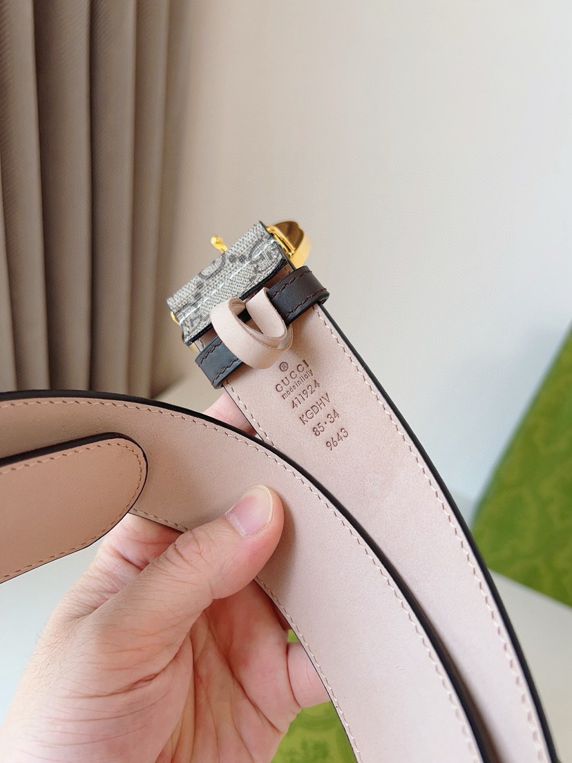 Gucci leather, it has a thick touch, with clear and distinct printed patterns. It is a fashionable and classic men's belt, a designer belt, a casual and smooth buckle belt for both women and men, with a width of 4.0 cm and with box Silver and gold