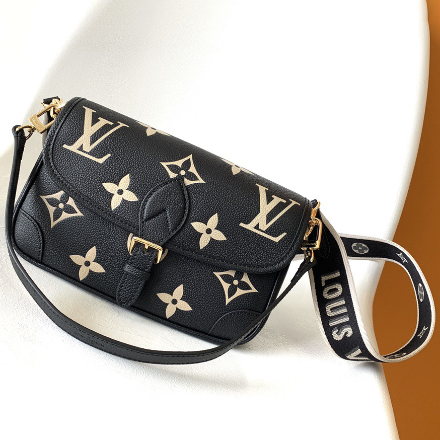 LV Top quality Hot Luxurys Designer Women Messenger Evening Bags Fashion Womens Shoulder Bag Lady Totes Purse Handbags Female Backpack Wallet Female wallet