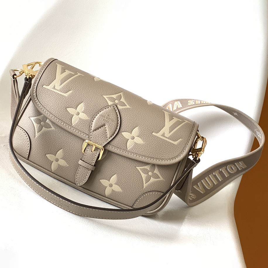 LV Top quality Hot Luxurys Designer Women Messenger Evening Bags Fashion Womens Shoulder Bag Lady Totes Purse Handbags Female Backpack Wallet Female wallet