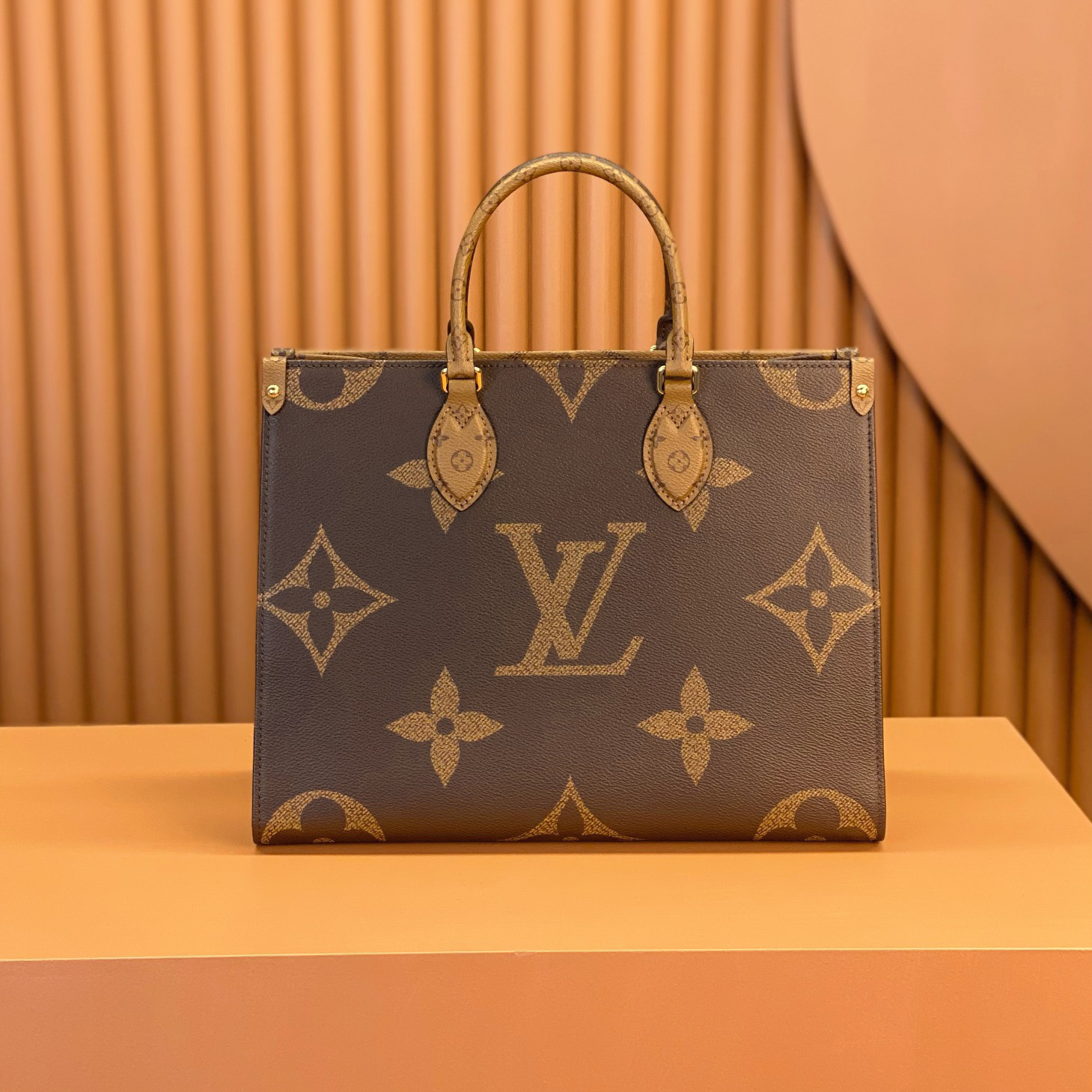 LV Designer bag Shoulder Bag Luxury Bag Crossbody Purse Designer Capacity Tote Bag Women Fashion Versatile Shoulder Bag Simple Commuter Hand bag