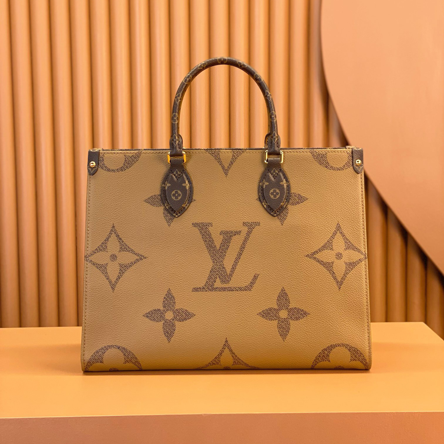 LV Designer bag Shoulder Bag Luxury Bag Crossbody Purse Designer Capacity Tote Bag Women Fashion Versatile Shoulder Bag Simple Commuter Hand bag