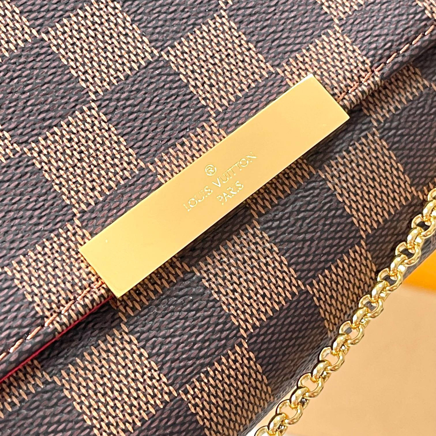 LV Top quality Hot Luxurys Designer Women Messenger Evening Bags Fashion Womens Shoulder Bag Lady Totes Purse Handbags Female Backpack Wallet Female wallet