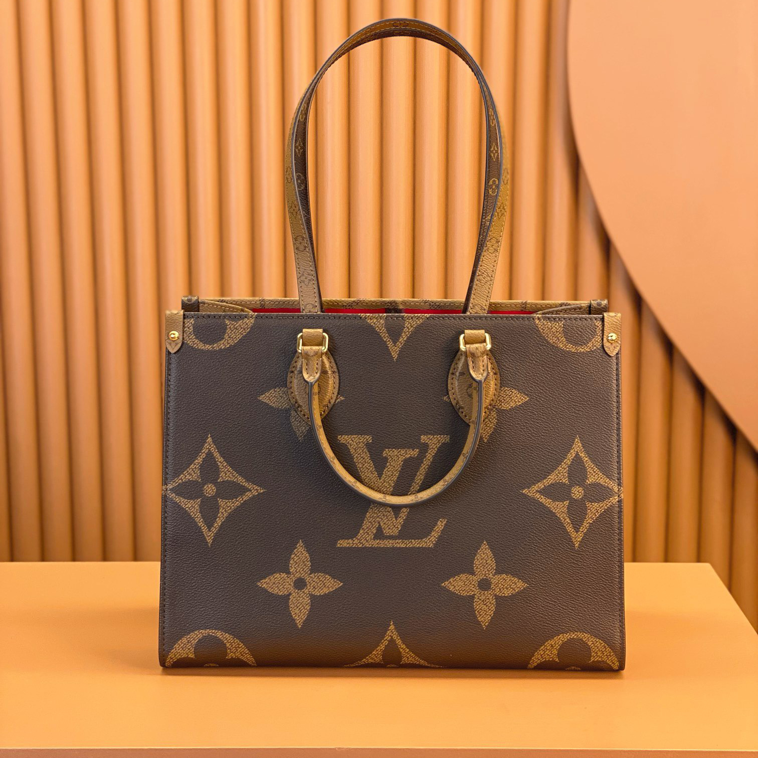 LV Designer bag Shoulder Bag Luxury Bag Crossbody Purse Designer Capacity Tote Bag Women Fashion Versatile Shoulder Bag Simple Commuter Hand bag