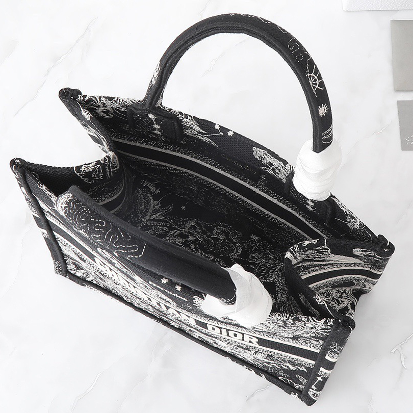 Dior Designer's High-qualyit Single-shoulder Bags Fashionable Classic Luxury Bags Handbags Crossbody Bags Fashionable Handbags Leather Trendy Gift Styles Fashion Bags