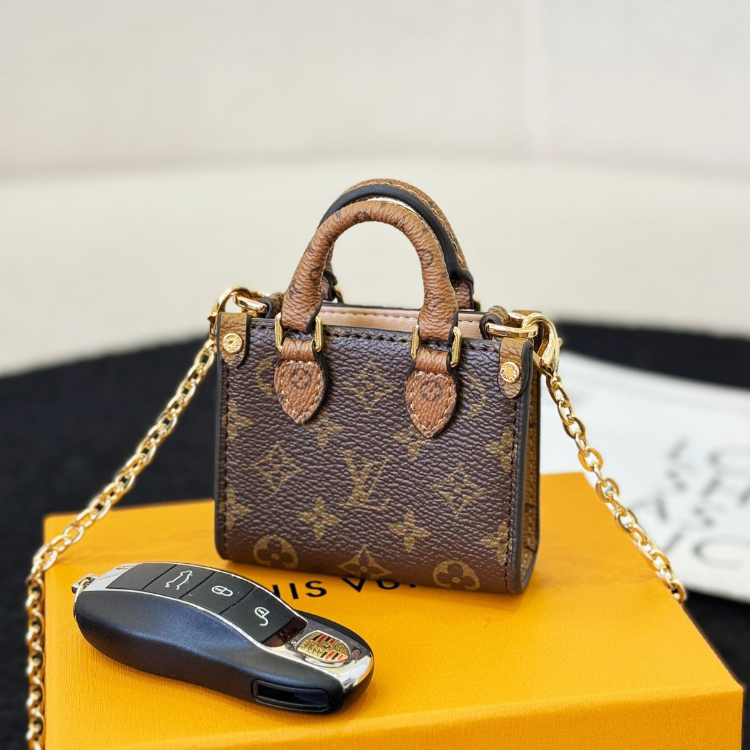 LV Designer bag Shoulder Bag Luxury Bag Crossbody Purse Designer Capacity Tote Bag Women Fashion Versatile Shoulder Bag Simple Commuter Hand bag