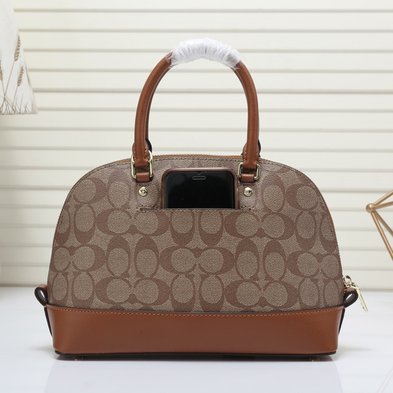 COACH Designer Bag Fashion Luxury Bag Medium Handbag Shoulder Bag Crossbody Purse Ladies Fashion Mini Bag High Quality Leather Zipper Armpit Bag New Shoulder Bag