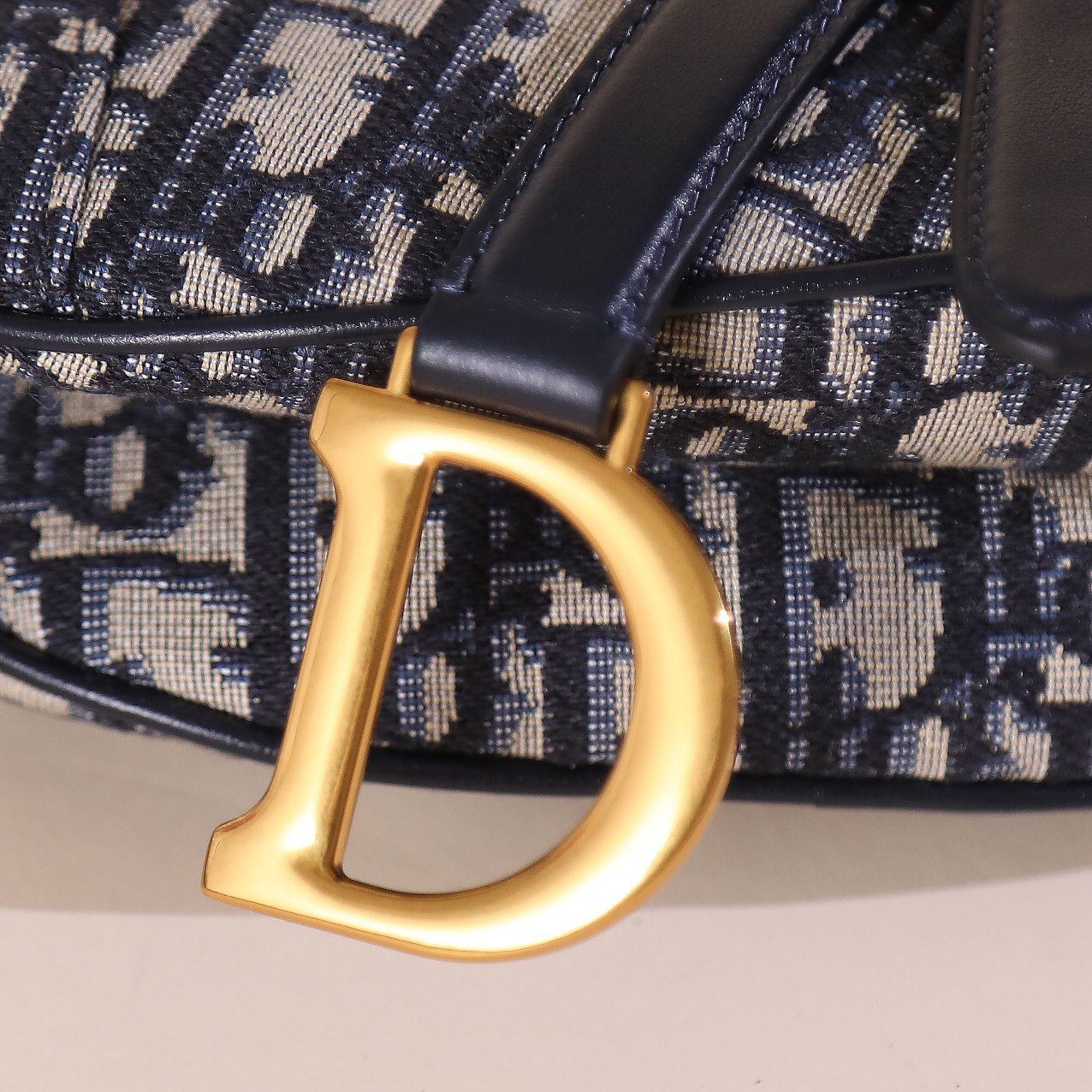 Dior Designer's High-qualyit Single-shoulder Bags Fashionable Classic Luxury Bags Handbags Crossbody Bags Fashionable Handbags Leather Trendy Gift Styles Fashion Bags