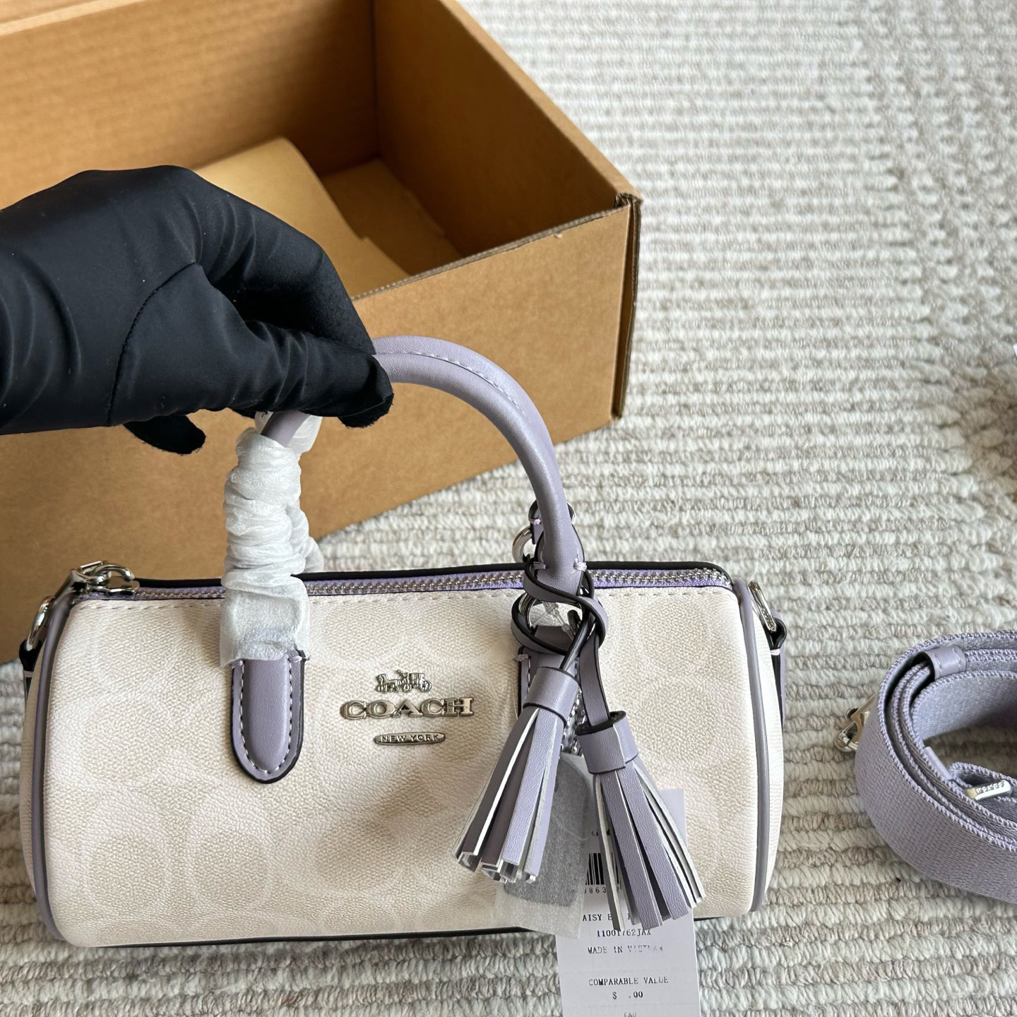 Coach Designer Bag Luxury Bag Shoulder Bag Women's Bag Versatile Shoulder Crossbody Mini Monogram Shoulder bag Texture Underarm Handbag Commuting Simple bag