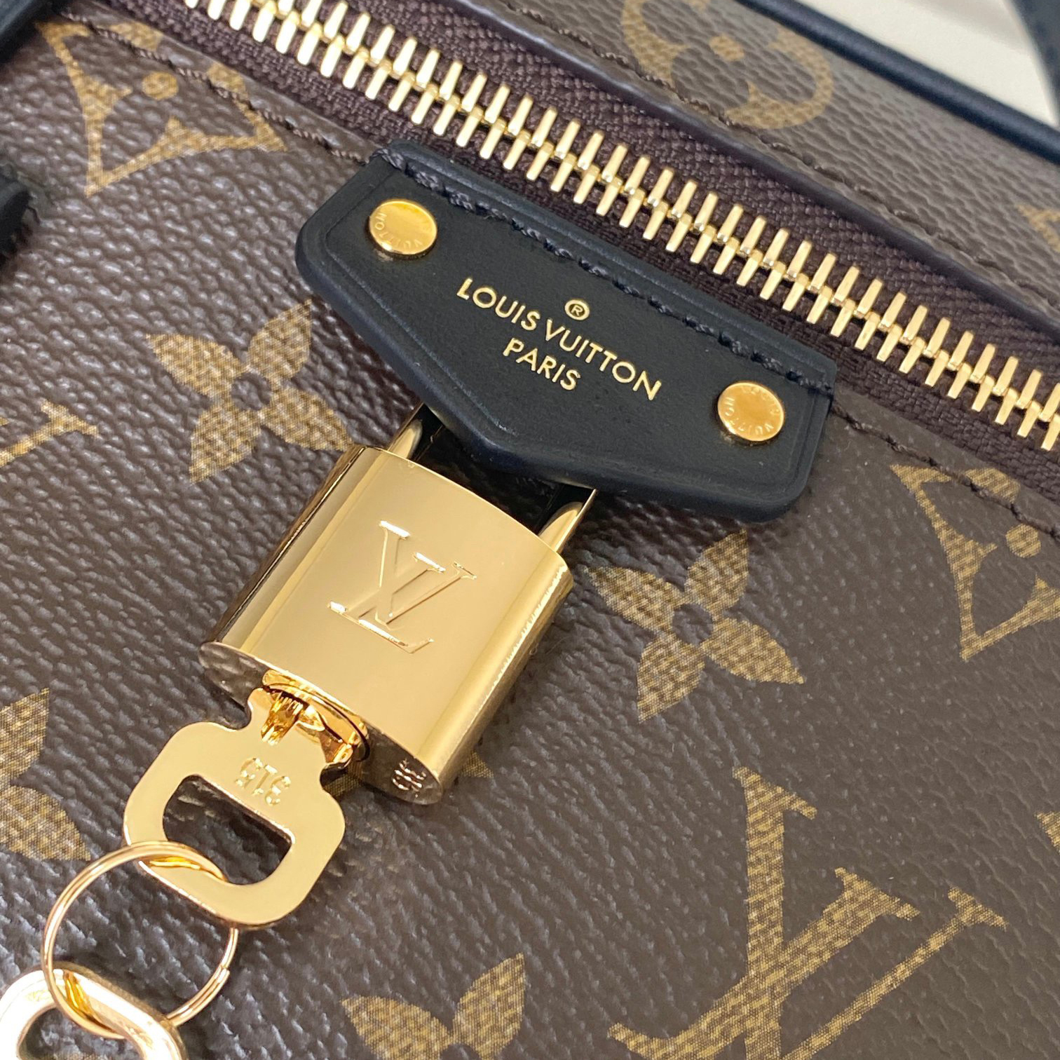 LV Designer Bags Fashion Shoulder Bags Ladies Cosmetic Bags Crossbody Bags Luxury Handbags Handbags Textured Hand bags