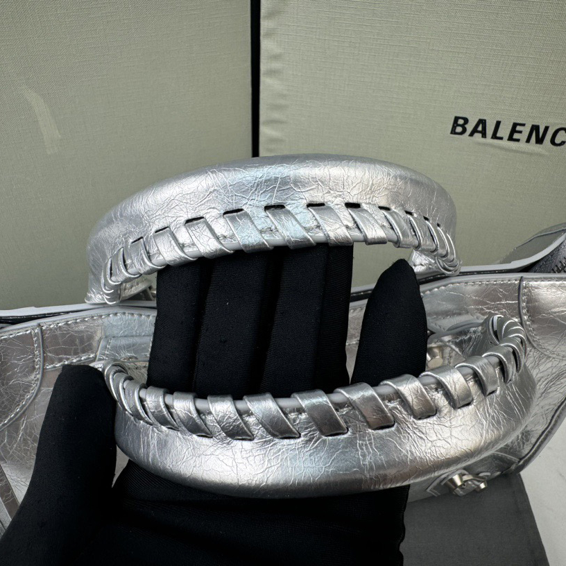 BALENCIAGA Designer Bag Paris Rivet Motorcycle Bag Hot Girl Bag High-End Retro Trend Hand bag Pillow Bag Single Shoulder Crossbody Bag