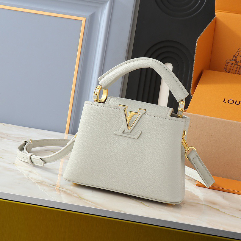 LV Designer bag Shoulder Bag Luxury Bag Crossbody Purse Designer Capacity Tote Bag Women Fashion Versatile Shoulder Bag Simple Commuter Hand bag