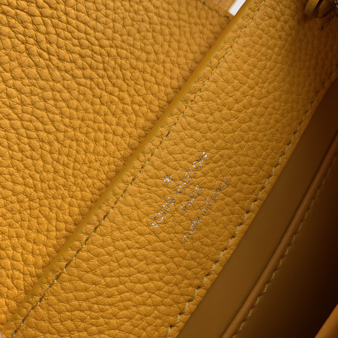 LV Designer bag Shoulder Bag Luxury Bag Crossbody Purse Designer Capacity Tote Bag Women Fashion Versatile Shoulder Bag Simple Commuter Hand bag