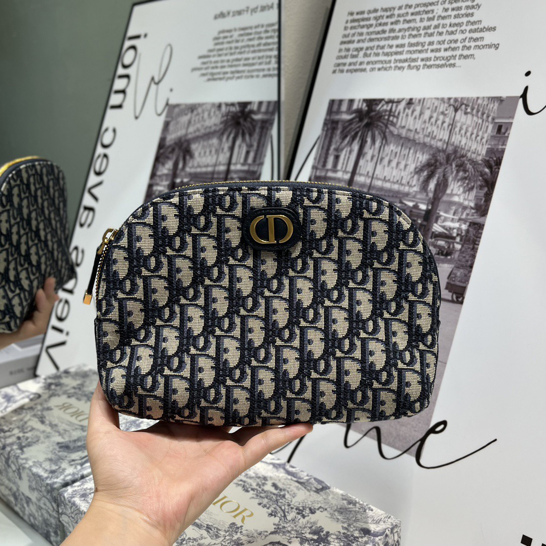 Dior Designer's High-qualyit Single-shoulder Bags Fashionable Classic Luxury Bags Handbags Crossbody Bags Fashionable Handbags Leather Trendy Gift Styles Fashion Bags