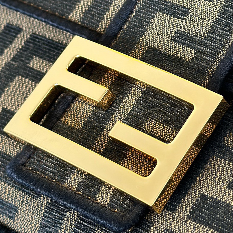 FENDI Designer bag Fashion Casual Light Luxury High-end Texture Small Square bag Single Shoulder Crossbody bag For Women