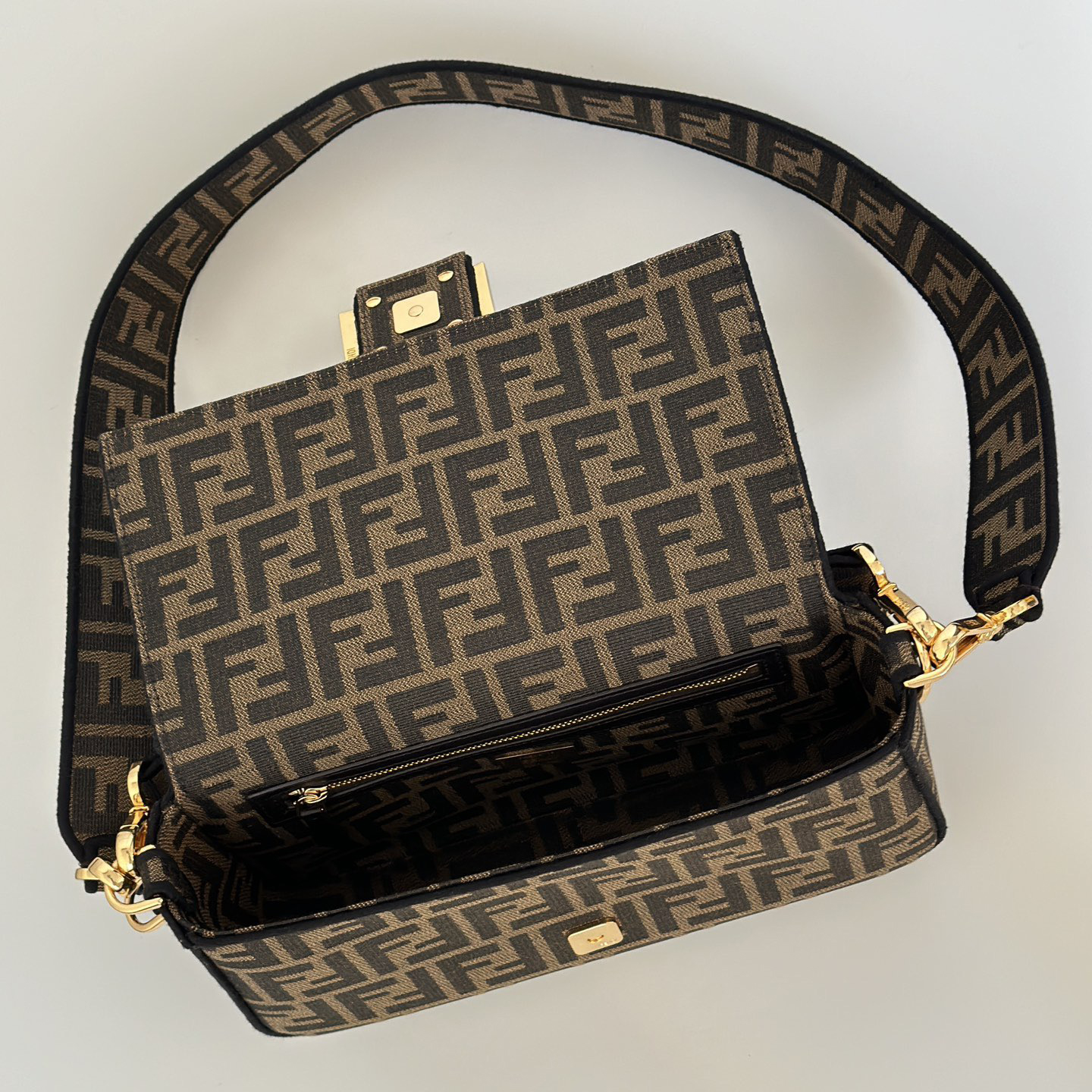 FENDI Designer bag Fashion Casual Light Luxury High-end Texture Small Square bag Single Shoulder Crossbody bag For Women