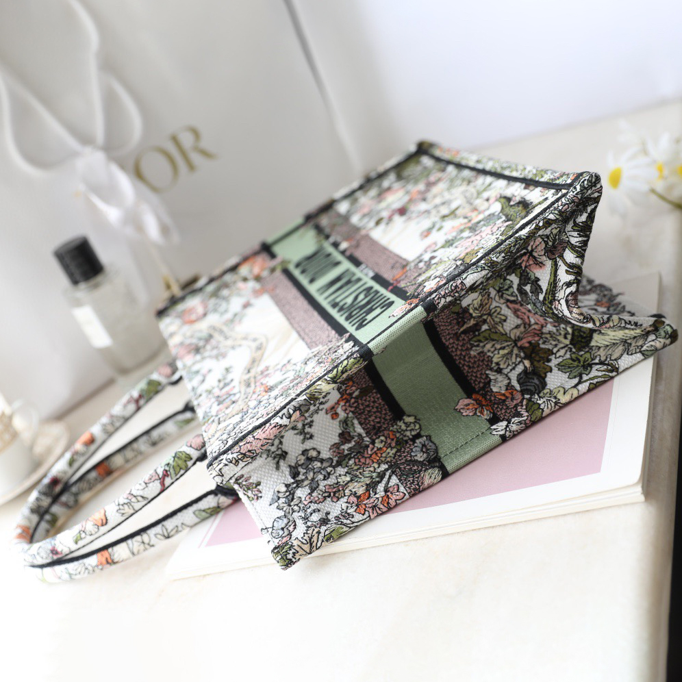 Dior Designer's High-qualyit Single-shoulder Bags Fashionable Classic Luxury Bags Handbags Crossbody Bags Fashionable Handbags Leather Trendy Gift Styles Fashion Bag