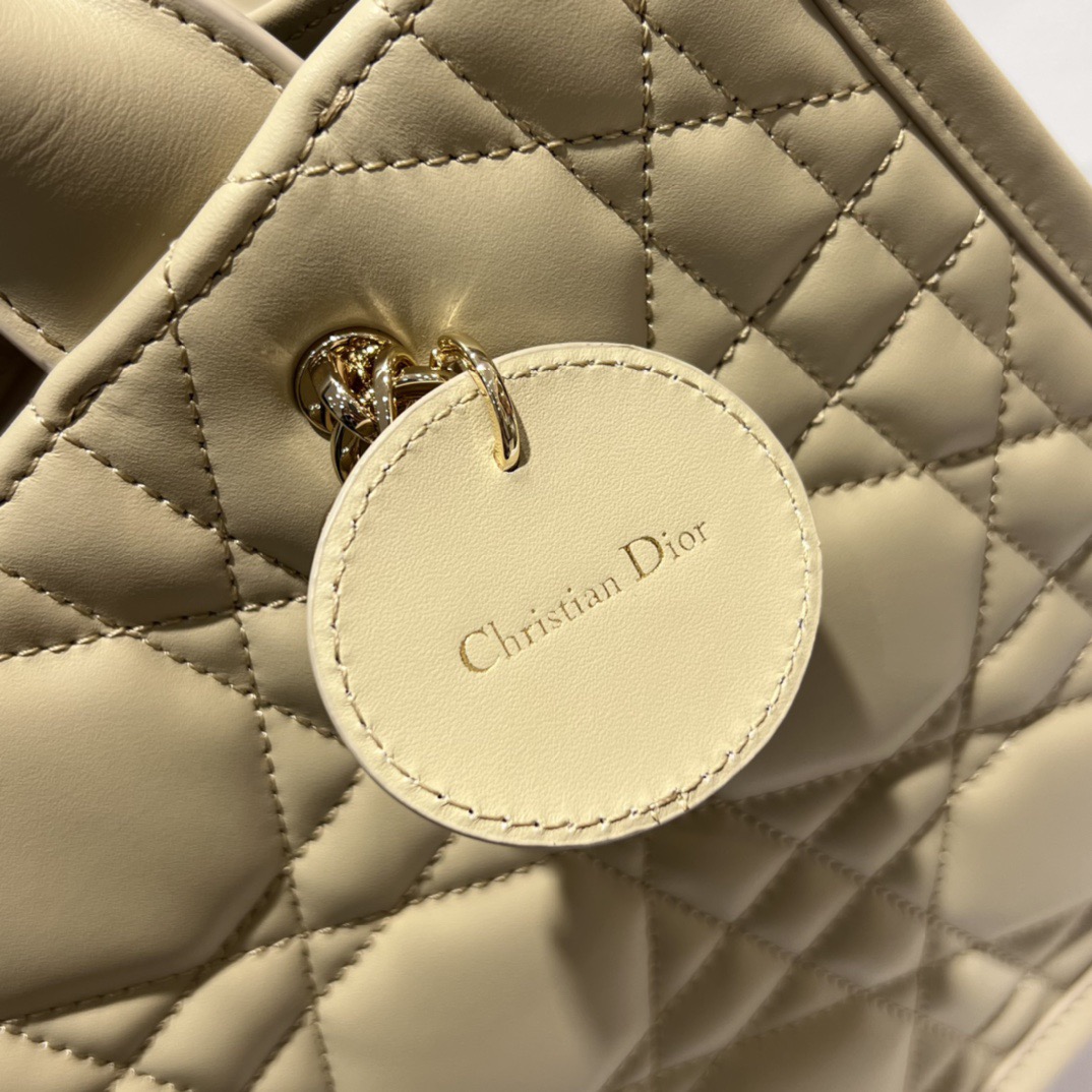 Dior Designer's High-qualyit Single-shoulder Bags Fashionable Classic Luxury Bags Handbags Crossbody Bags Fashionable Handbags Leather Trendy Gift Styles Fashion Bag