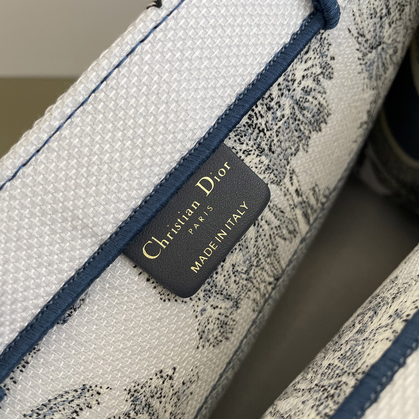 Dior Designer's High-qualyit Single-shoulder Bags Fashionable Classic Luxury Bags Handbags Crossbody Bags Fashionable Handbags Leather Trendy Gift Styles Fashion Bag