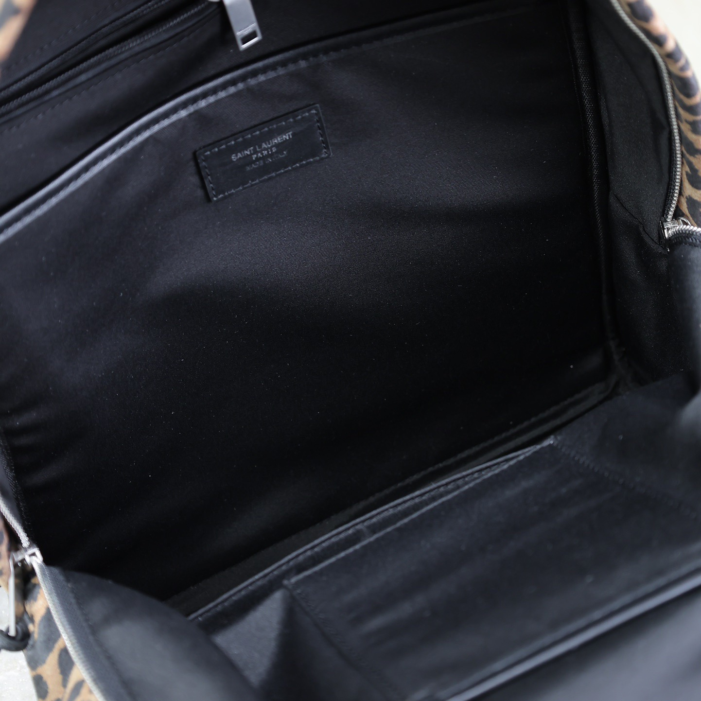 YSL Stylish Design Men's And Women's Backpack Leopard Print And Adjustable Shoulder Straps Simple And Versatile Style