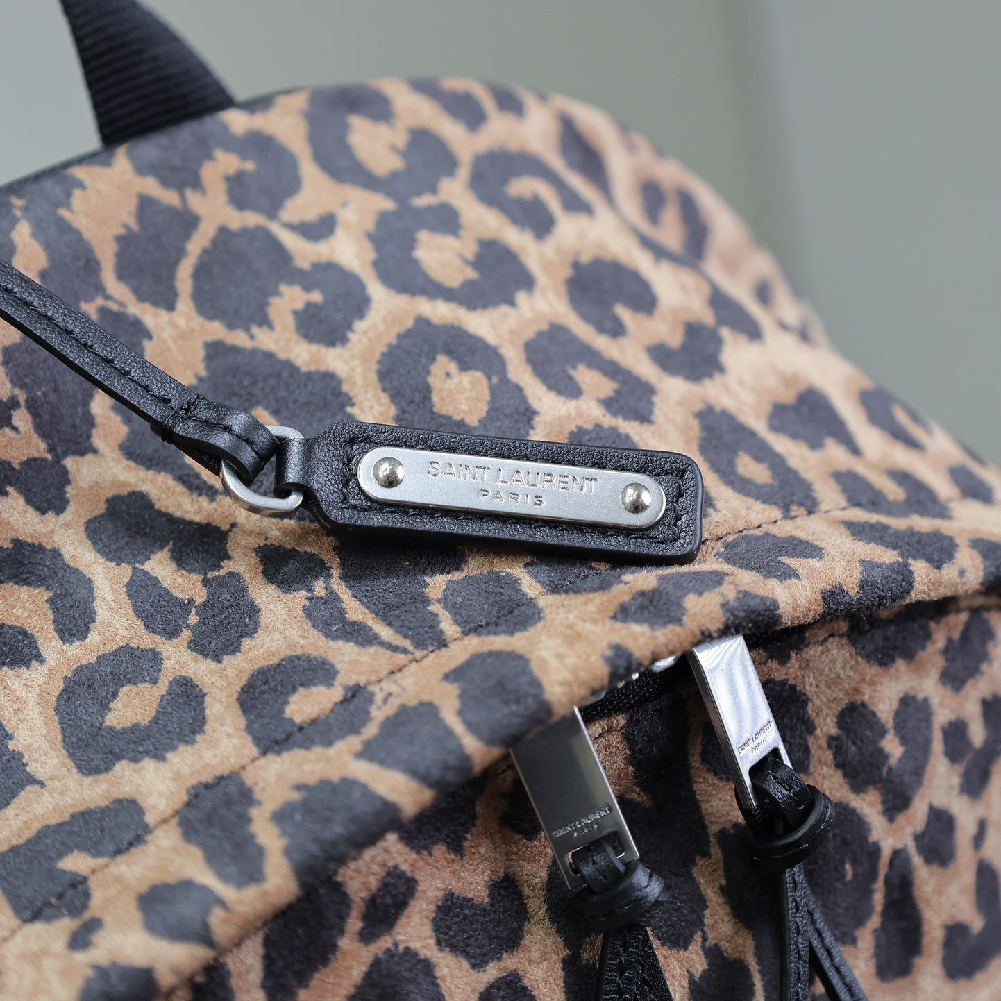 YSL Stylish Design Men's And Women's Backpack Leopard Print And Adjustable Shoulder Straps Simple And Versatile Style