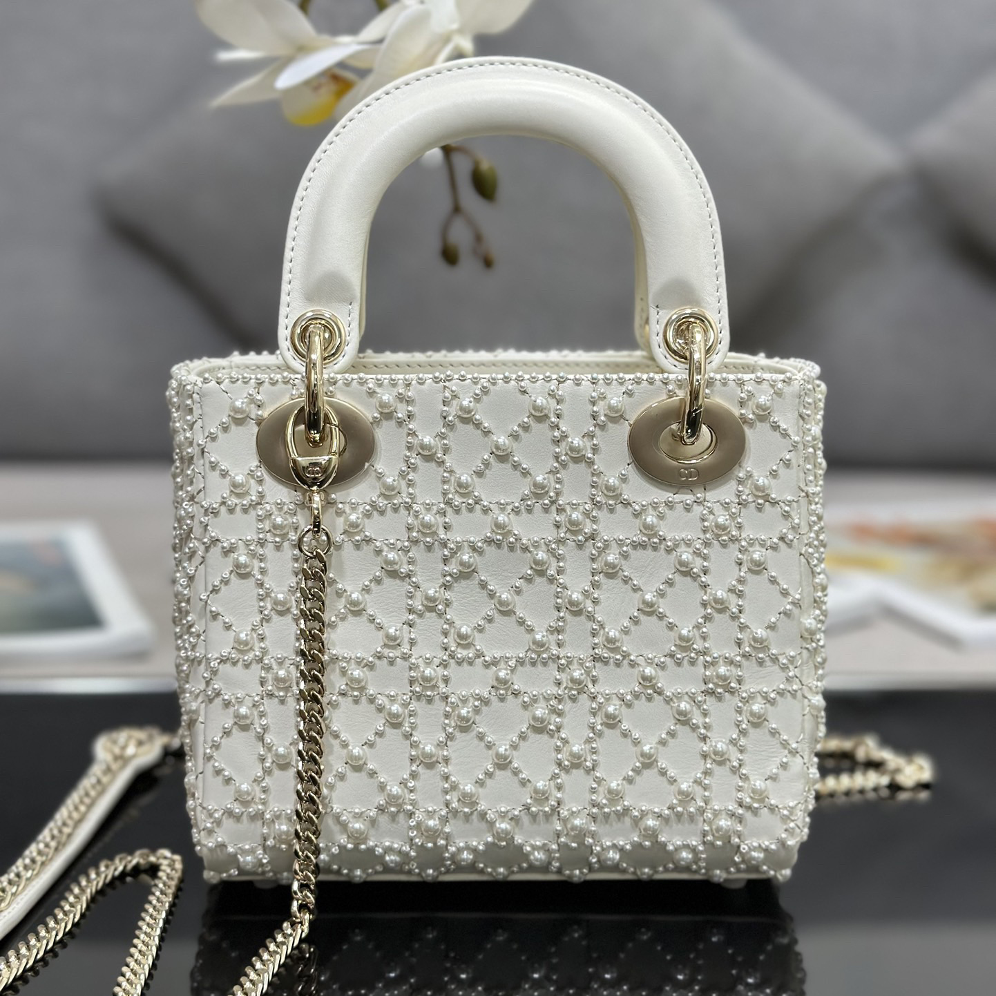 Dior Designer Shoulder Bag Makeup Bag Luxury Bags Crossbody Designer Fashion Knitted Crossbody Bags Women's Three Grid Embroidered Pearls Bag