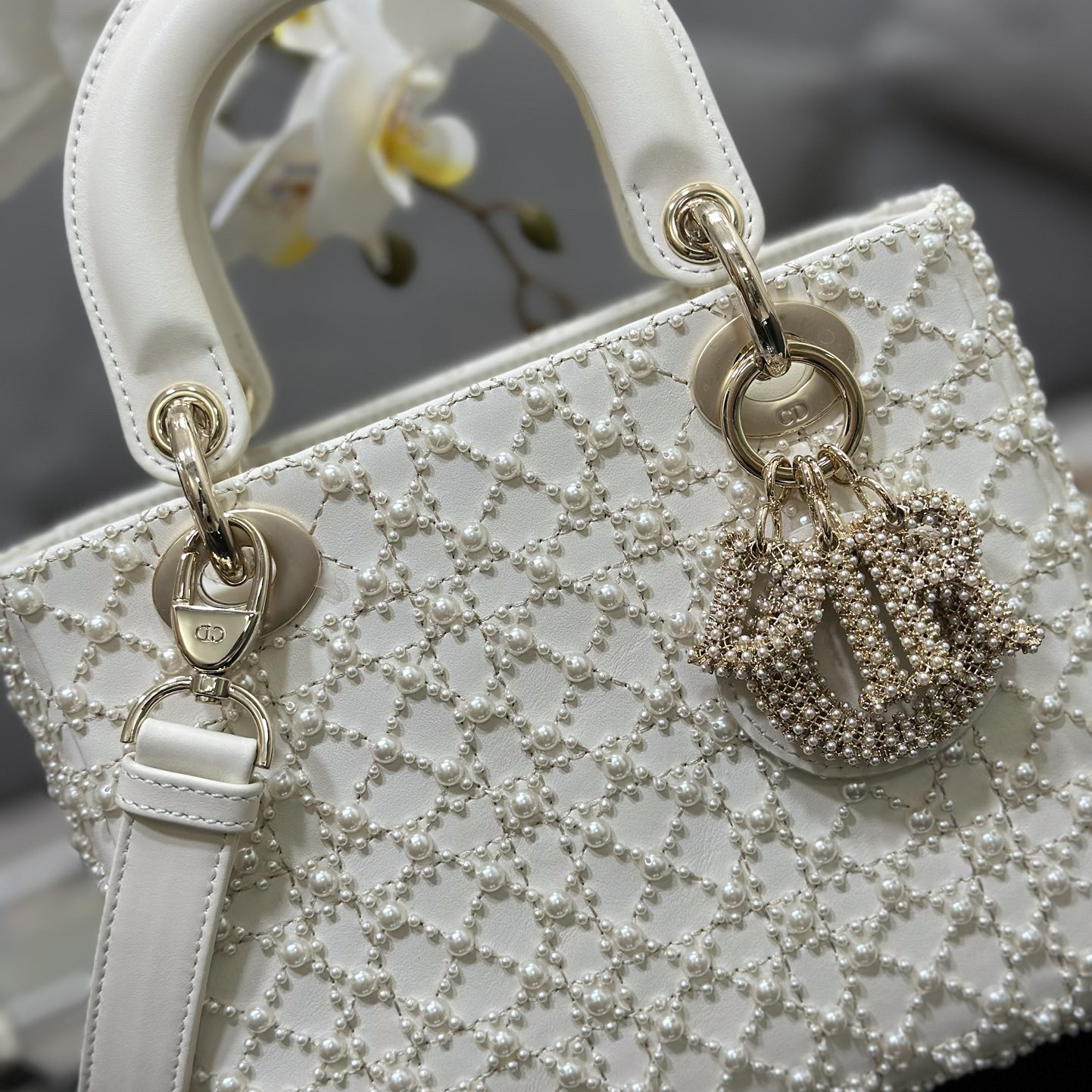 Dior Designer Bags Shoulder Bags Luxury Bags Crossbody Designer New Fashion Knitted Crossbody Bags Women's Four Grid Embroidered Pearls Bag