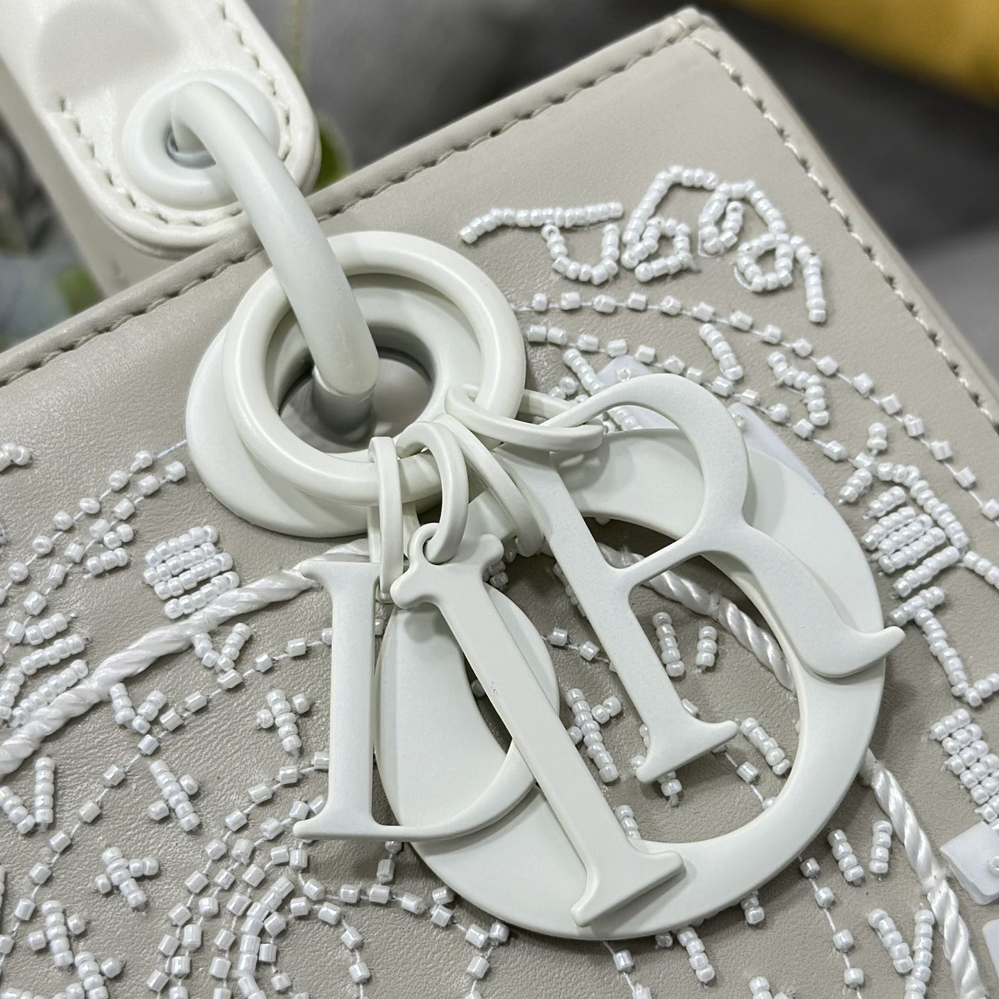 Dior Designer Bags Shoulder Bags Luxury Bags Crossbody Designer New Fashion Knitted Crossbody Bags Women's Artwork Embroidered Love White Beads Hand Bags ﻿