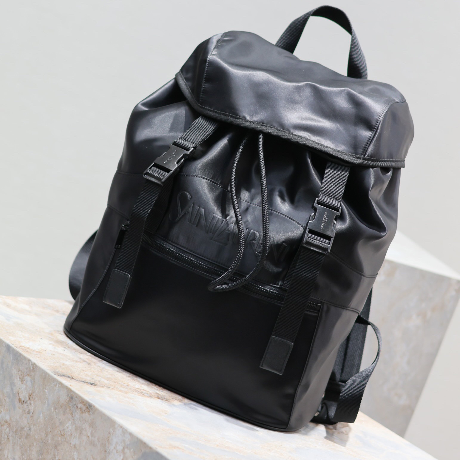 YSL Stylish Design Men's And Women's Backpack Outdoor Bag For Studen Casual Daypack Yoga Gym Backpack Adjustable Shoulder Straps Simple And Versatile Style