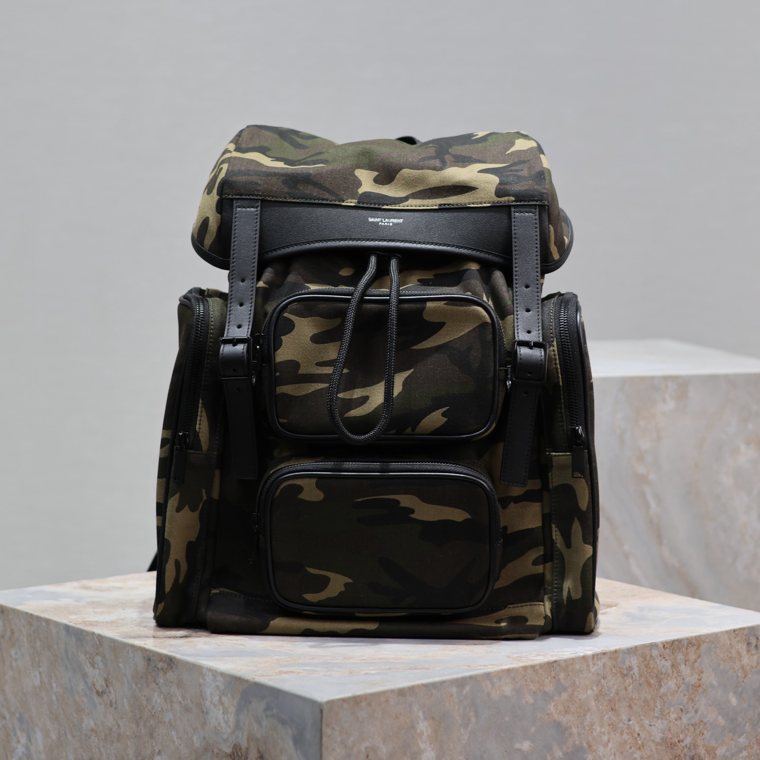 YSL Stylish Design Men's And Women's Backpack Outdoor Bag For Studen Casual Daypack Yoga Gym Backpack Flip Top Backpack With Drawstring Simple And Versatile Style