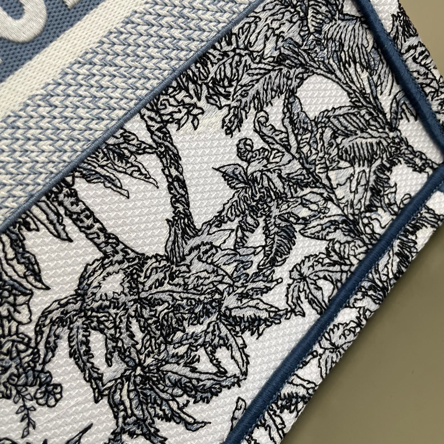 Dior Designer's High-qualyit Single-shoulder Bags Fashionable Classic Luxury Bags Handbags Crossbody Bags Fashionable Handbags Leather Trendy Gift Styles Fashion Bag