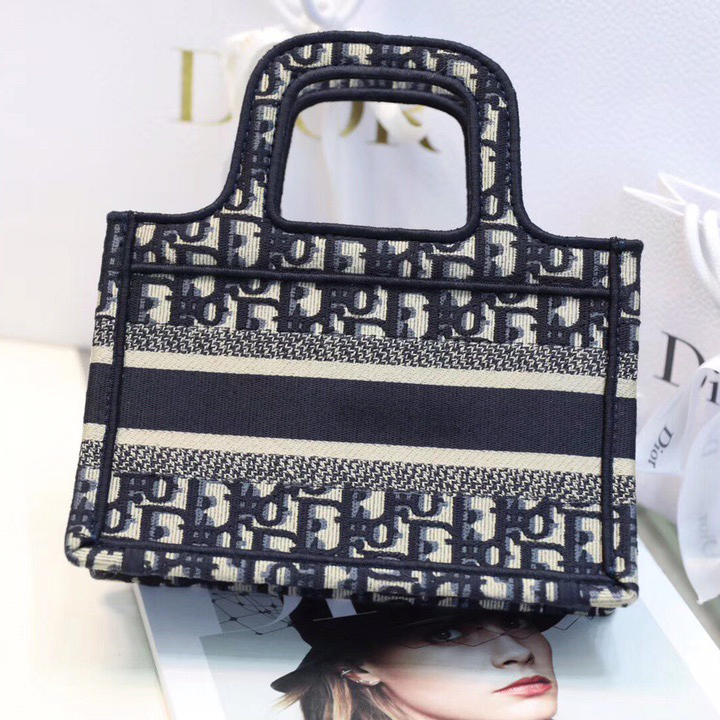 Dior Designer's High-qualyit Single-shoulder Bags Fashionable Classic Luxury Bags Handbags Crossbody Bags Fashionable Handbags Leather Trendy Gift Styles Fashion Bag