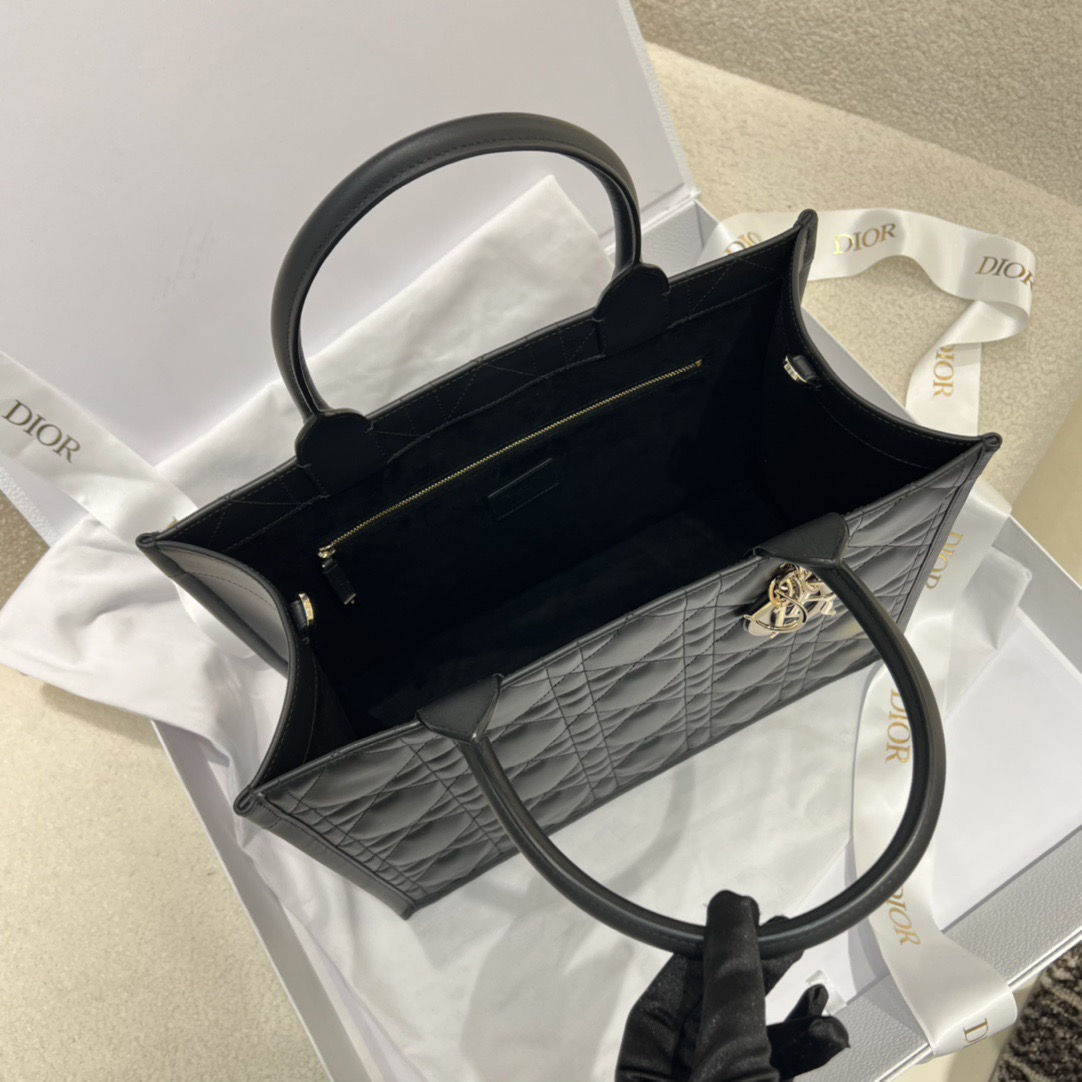 Dior Designer's High-qualyit Single-shoulder Bags Fashionable Classic Luxury Bags Handbags Crossbody Bags Fashionable Handbags Leather Trendy Gift Styles Fashion Bag