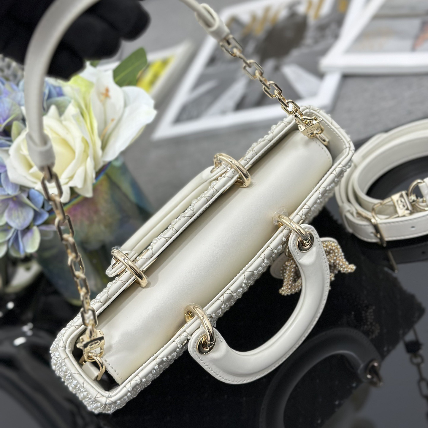 Dior Designer Shoulder Bag Makeup Bag Luxury Bags Crossbody Designer Fashion Knitted Crossbody Bags Women's Horizontal Embroidered Pearl Bag