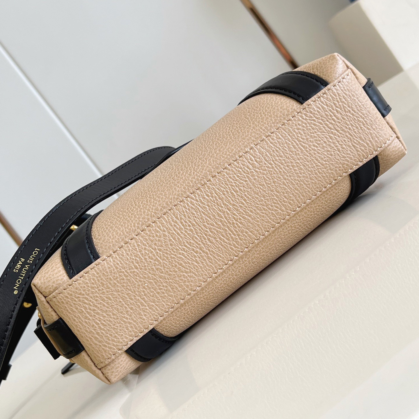 LV Designer Women's Shoulder Bag Luxury Bag Detachable And Adjustable Shoulder High Quality Leather Crossbody Fashion Hand Bag