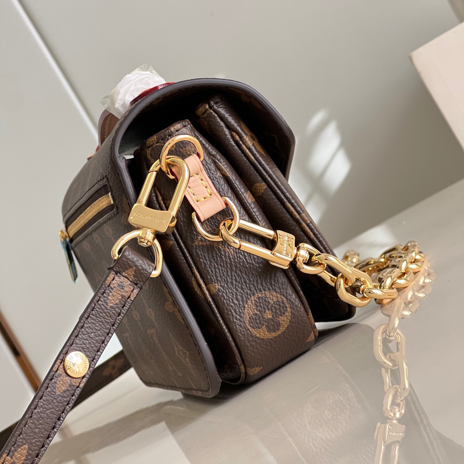 LV Designer Women's Shoulder Bag Luxury Bag Detachable And Adjustable Shoulder High Quality Leather Crossbody Fashion Printed Hand Bag