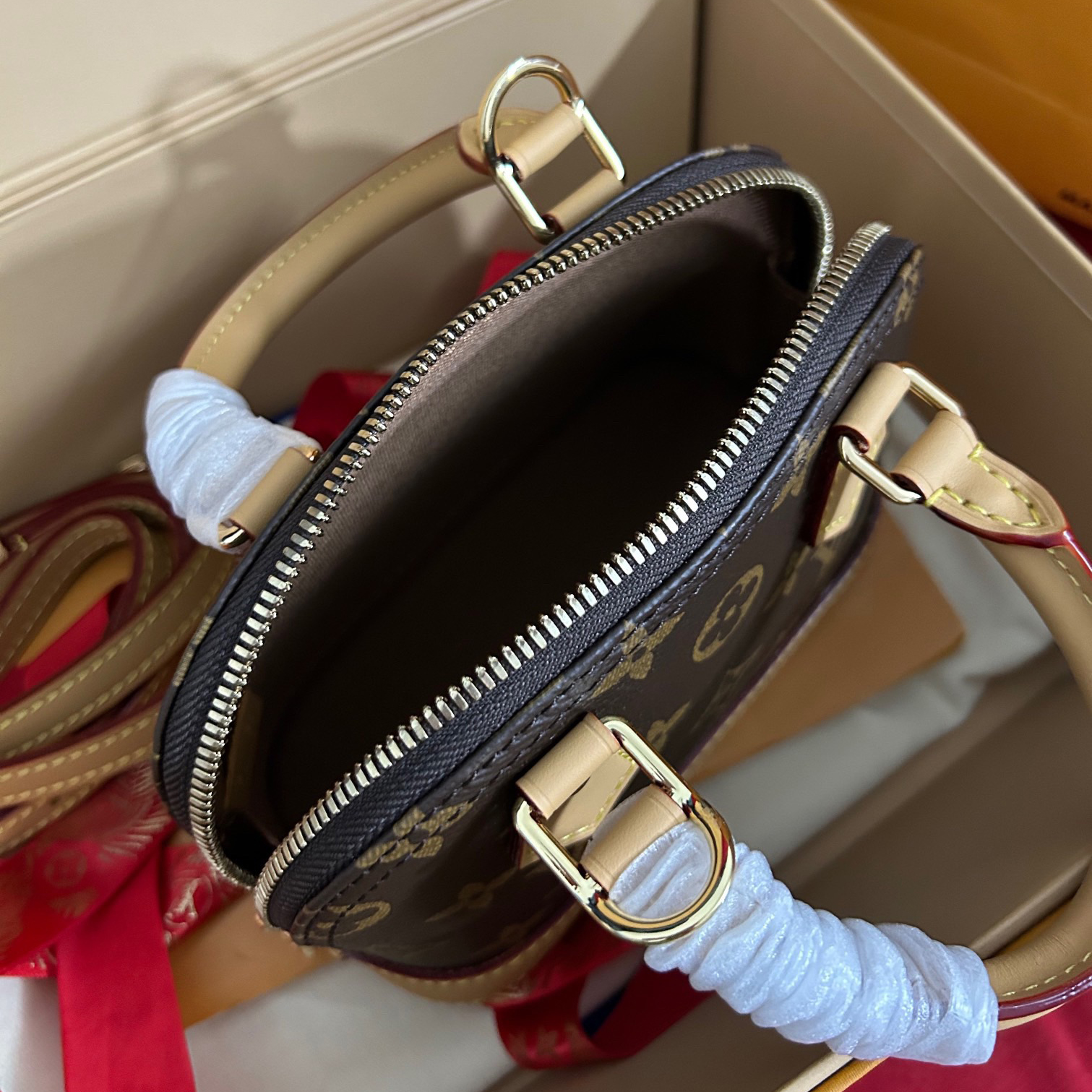 LV Designer Women's Shoulder Bag Luxury Bag Detachable Shoulder High Quality Leather Crossbody Fashion Bag