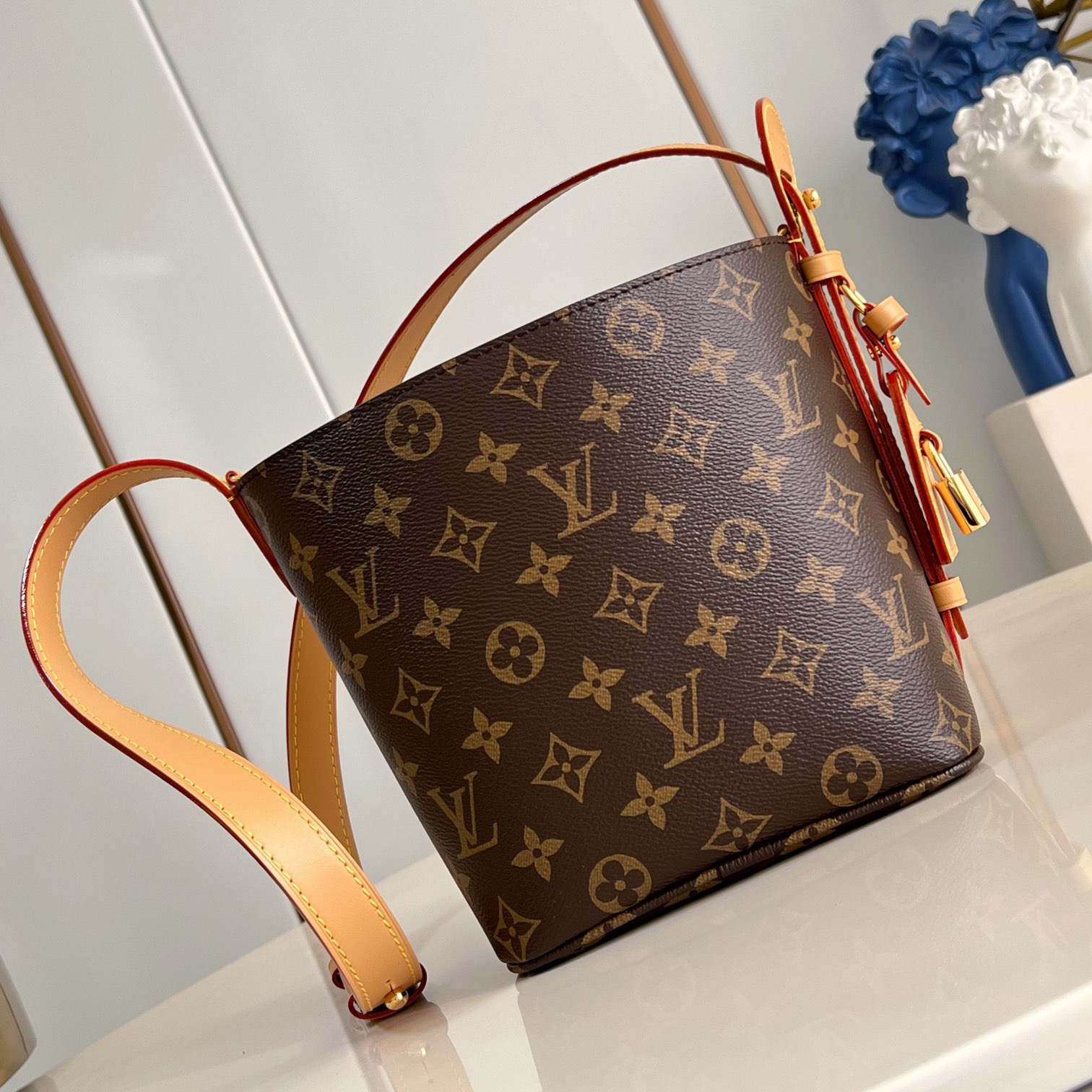 LV Designer Bag Shoulder Bag Luxury Bag Purse Tote Classic Logo Women's Tramp Bag High Quality Leather Crossbody  Fashion Printed Hand Bag
