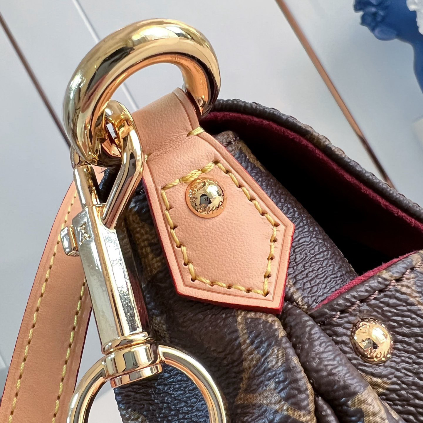 LV Designer Bag Shoulder Bag Luxury Bag Purse Tote Classic Logo Women's Tramp Bag High Quality Leather Crossbody  Fashion Printed Hand Bag