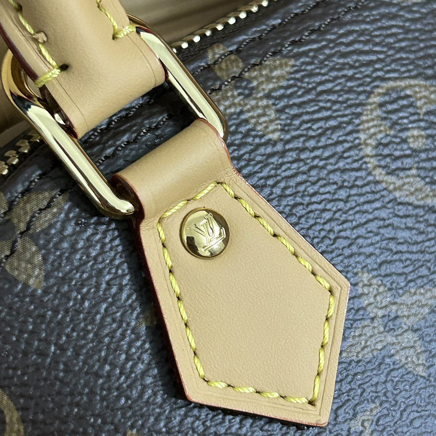 LV Designer Women's Shoulder Bag Luxury Bag Detachable Shoulder High Quality Leather Crossbody Fashion Bag